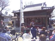 三輪神社のフリーライブ